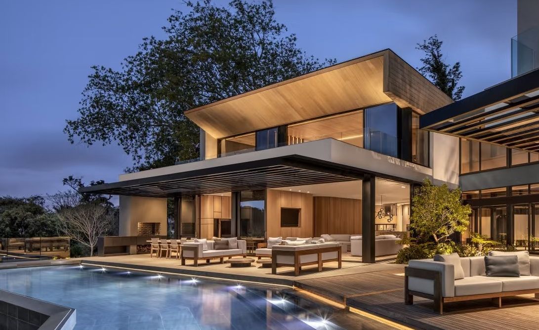 The FBPS Advantage: Two Decades of Precision in South African Property